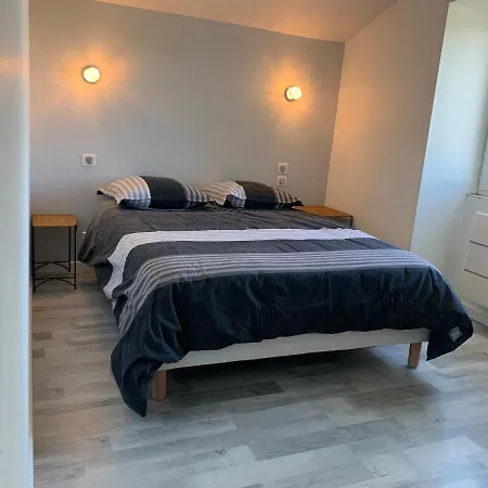 La Maison D’eloi Hébergement de vacances Montignac-Charente